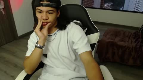 zackss_player online show from October 8, 2025, 10:51 pm