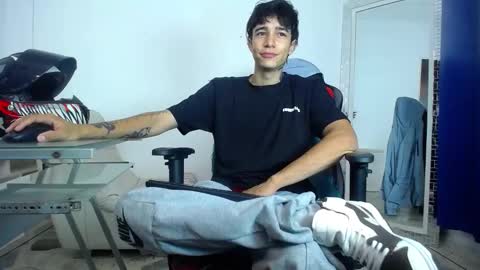 zack online show from December 26, 2024, 8:11 pm