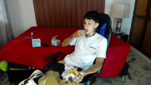 zack online show from December 28, 2024, 5:03 pm