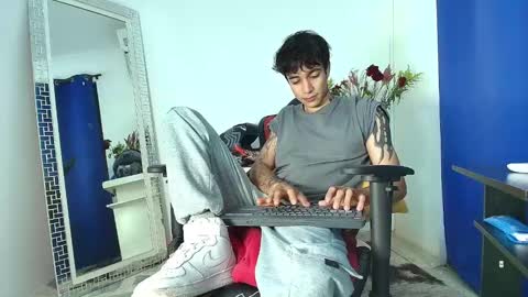 zack online show from February 12, 2025, 8:29 pm