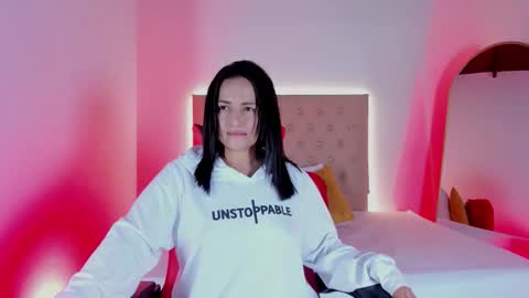 Snapshot of zafiro__brown chatting on October 3, 2025, 11:40 am Zafiro Brown online show from October 3, 2025, 11:40 am