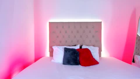 Snapshot of zafiro__brown chatting on October 20, 2025, 10:27 am Zafiro Brown online show from October 20, 2025, 10:27 am