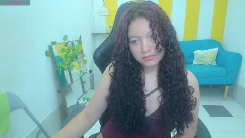 Snapshot of zahira__ chatting on November 8, 2025, 3:56 pm Zahira online show from November 8, 2025, 3:56 pm