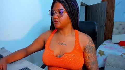 zahra_rose online show from January 6, 2026, 7:39 pm