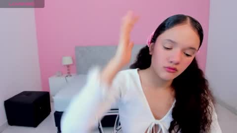 Snapshot of zairaglow chatting on October 23, 2025, 12:15 pm Zaira Pussy extreme online show from October 23, 2025, 12:15 pm