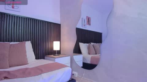 zaira online show from March 19, 2026, 12:09 pm