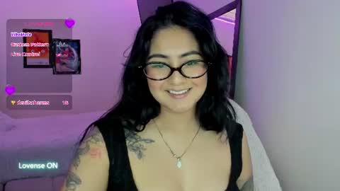 zakura_ania online show from June 25, 2026, 9:41 pm