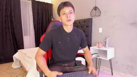 Samuel online show from June 23, 2026, 7:45 pm