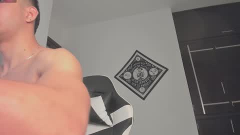 Snapshot of zamir_scott chatting on October 12, 2025, 11:53 am zamir online show from October 12, 2025, 11:53 am