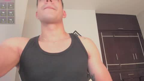 Snapshot of zamir_scott chatting on November 3, 2025, 8:32 pm zamir online show from November 3, 2025, 8:32 pm