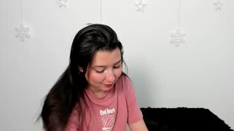 zammii69 online show from February 4, 2026, 9:09 pm