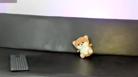 Zane Lux online show from November 9, 2025, 1:20 pm