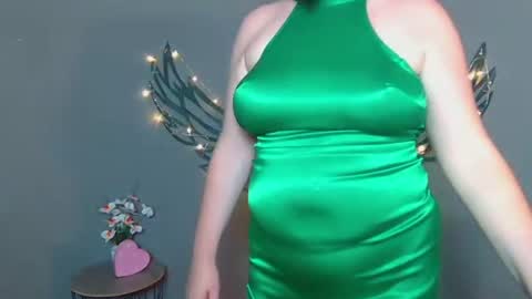 Snapshot of zannadreil chatting on July 14, 2026, 2:05 am zannadreil online show from July 14, 2026, 2:05 am
