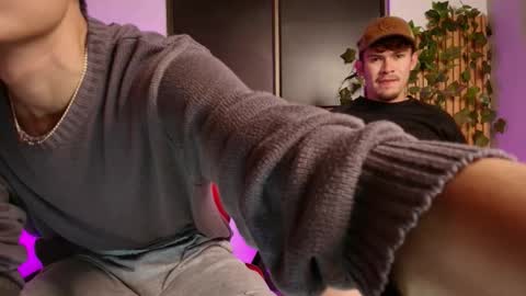 Tiiago Mallz online show from December 1, 2025, 7:02 am