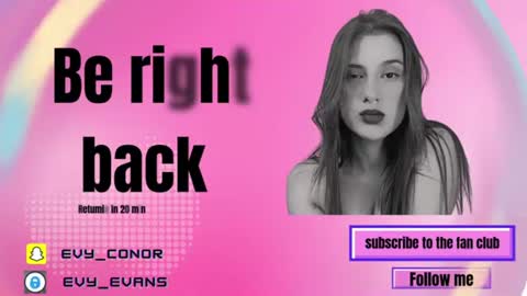 Snapshot of zaphiro__skye chatting on June 22, 2026, 10:34 am Skye online show from June 22, 2026, 10:34 am