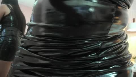 Zara Sweet  online show from March 31, 2026, 3:34 pm