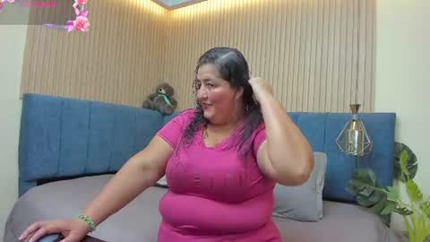 Snapshot of zara_milf_ chatting on July 2, 2026, 12:11 pm zara online show from July 2, 2026, 12:11 pm