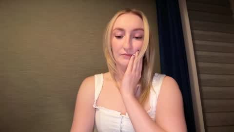 zaraallure online show from July 30, 2026, 9:14 pm