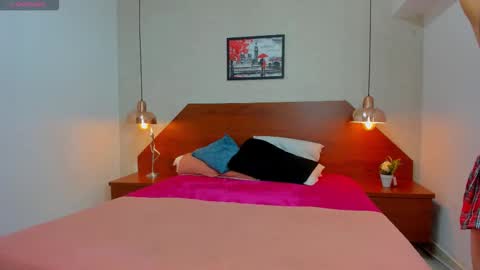 Zara  online show from December 20, 2025, 10:55 am