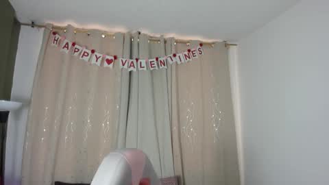 Snapshot of zaradulce chatting on February 20, 2026, 12:16 pm Zara . online show from February 20, 2026, 12:16 pm