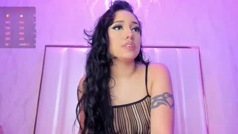     online show from November 23, 2025, 5:35 pm