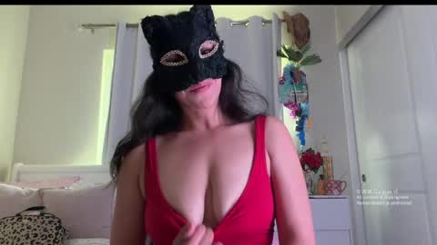 Snapshot of zarayaa_v chatting on March 28, 2026, 11:37 pm zarayaa_v online show from March 28, 2026, 11:37 pm