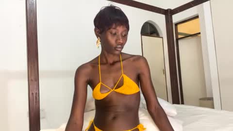 Snapshot of zaria_amara chatting on June 24, 2026, 7:02 pm zaria_amara online show from June 24, 2026, 7:02 pm