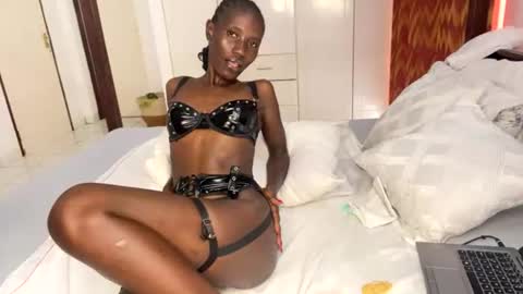 Snapshot of zaria_amara chatting on July 21, 2026, 11:56 am zaria_amara online show from July 21, 2026, 11:56 am