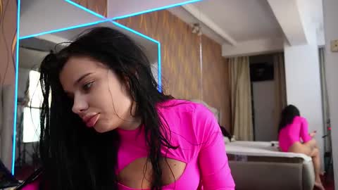 Snapshot of zayla_skye chatting on November 11, 2025, 5:40 am Zayla online show from November 11, 2025, 5:40 am