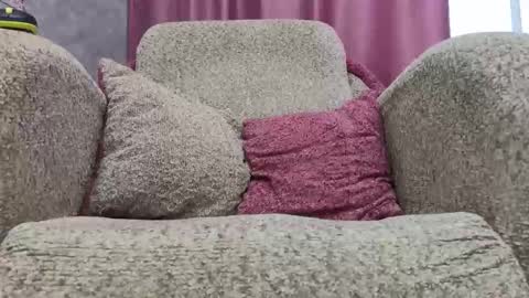 Man 4 sex online show from November 17, 2025, 11:38 am