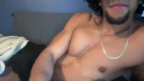 zay online show from December 6, 2024, 1:44 pm