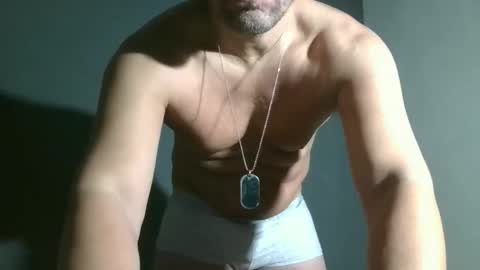 Snapshot of zboy58 chatting on November 9, 2025, 5:39 am zboy58 online show from November 9, 2025, 5:39 am