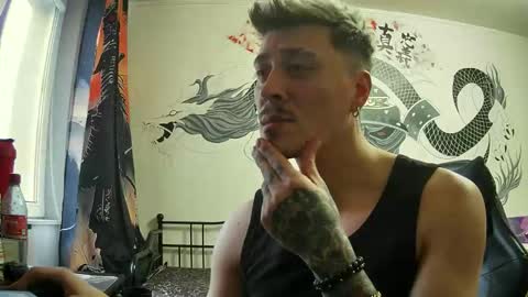 Snapshot of zedmihai chatting on November 21, 2025, 12:37 pm Zed online show from November 21, 2025, 12:37 pm