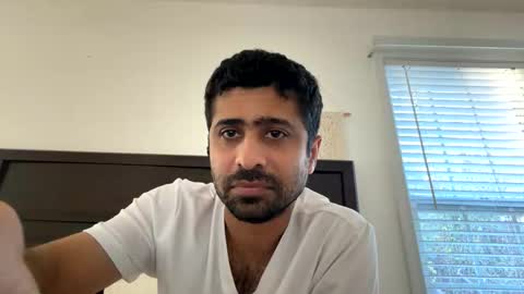 Snapshot of zee20241 chatting on December 19, 2025, 8:38 pm zee20241 online show from December 19, 2025, 8:38 pm