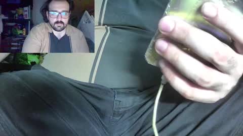 Snapshot of zeibud chatting on June 27, 2026, 1:39 pm Cass online show from June 27, 2026, 1:39 pm