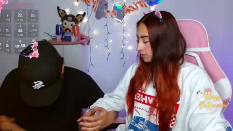 Snapshot of zelda_kuro chatting on October 20, 2025, 11:38 pm Zelda And Kuro online show from October 20, 2025, 11:38 pm