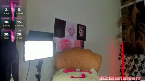 Snapshot of zendaya___ chatting on October 6, 2025, 3:15 am Maria online show from October 6, 2025, 3:15 am