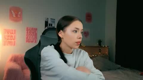 Snapshot of zeneexe chatting on February 15, 2026, 7:10 pm Lara online show from February 15, 2026, 7:10 pm