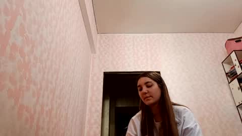 zeniabrossoit online show from April 4, 2026, 9:18 am