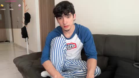 Zenn online show from September 25, 2025, 12:53 pm