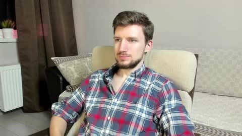 Snapshot of zepanl chatting on December 1, 2024, 11:04 pm Andrew online show from December 1, 2024, 11:04 pm