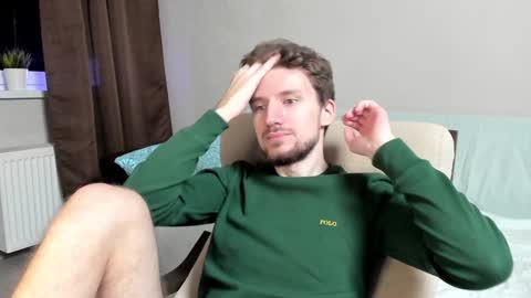 Snapshot of zepanl chatting on December 10, 2024, 12:50 am Andrew online show from December 10, 2024, 12:50 am