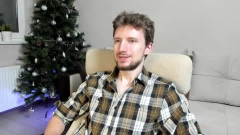 Snapshot of zepanl chatting on December 20, 2024, 9:28 pm Andrew online show from December 20, 2024, 9:28 pm