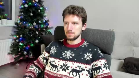 Snapshot of zepanl chatting on December 25, 2024, 4:44 am Andrew online show from December 25, 2024, 4:44 am