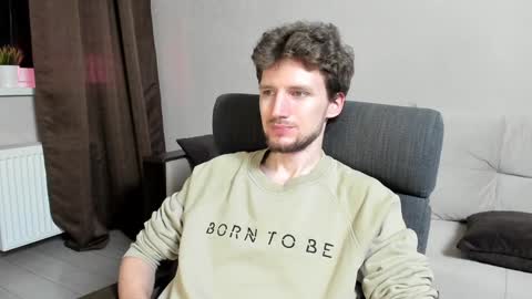 Snapshot of zepanl chatting on January 14, 2025, 8:37 pm Andrew online show from January 14, 2025, 8:37 pm