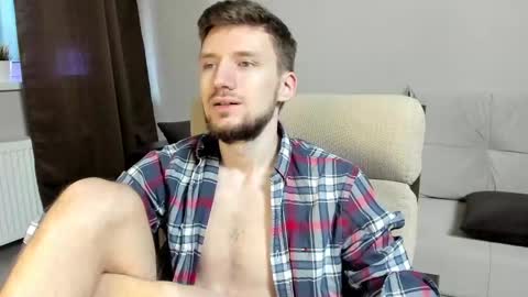 Snapshot of zepanl chatting on February 15, 2025, 8:33 am Andrew online show from February 15, 2025, 8:33 am