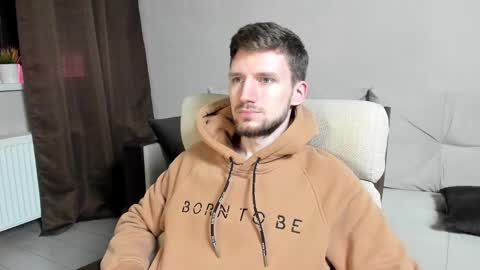 Snapshot of zepanl chatting on February 22, 2025, 7:03 pm Andrew online show from February 22, 2025, 7:03 pm