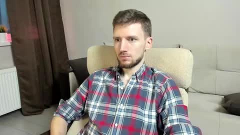 Snapshot of zepanl chatting on September 16, 2025, 4:35 am Andrew online show from September 16, 2025, 4:35 am