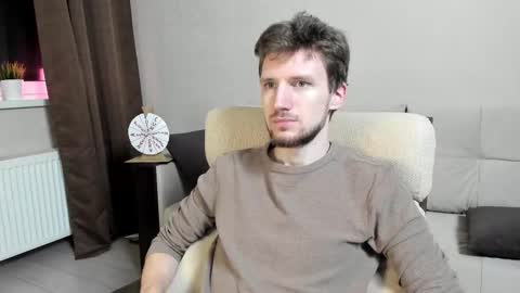 Andrew online show from November 22, 2025, 7:35 pm