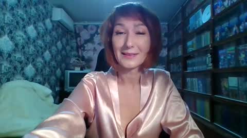 Snapshot of zerilane chatting on November 28, 2025, 10:12 pm Elena online show from November 28, 2025, 10:12 pm